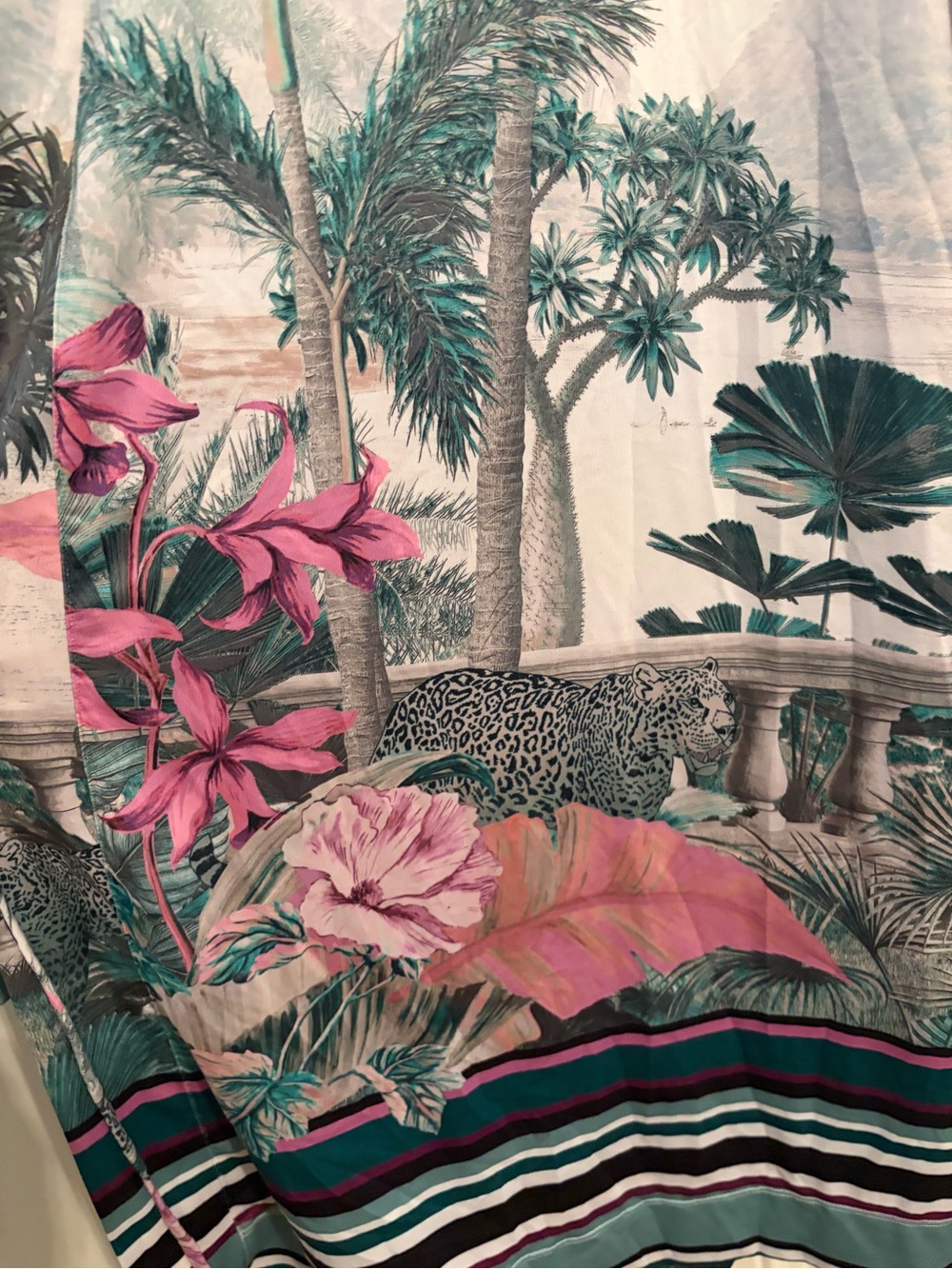 Cacique Printed Wrap Robe - Picture 5 of 5